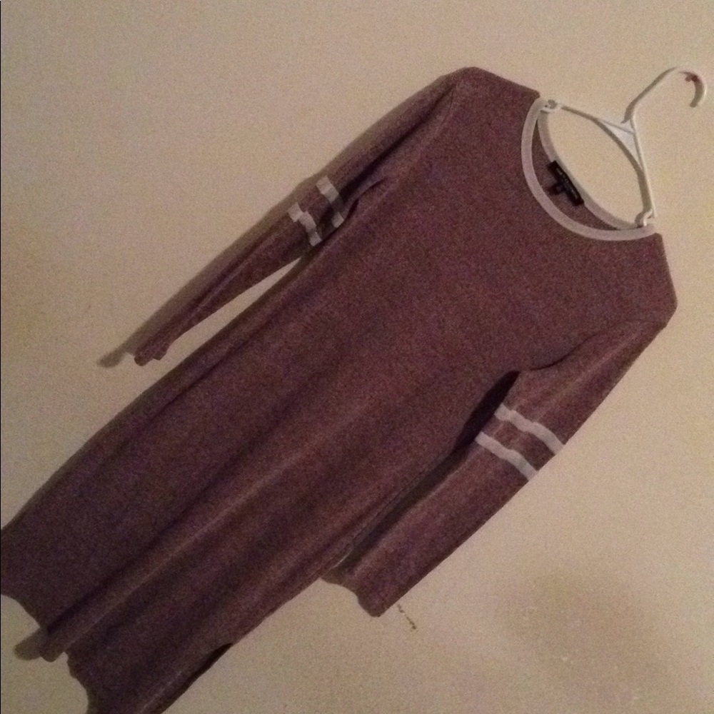 Thin dress shirt